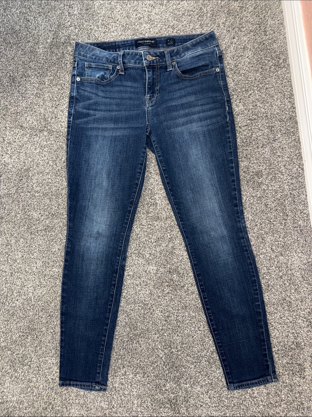 Lucky Brand Low Rise Skinny Lolita Jeans Sz 8/29